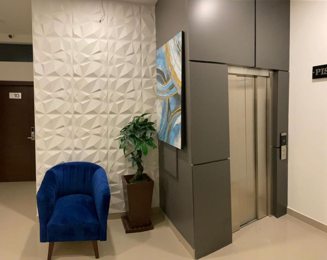 Hotel Innova Тариха Екстериор снимка
