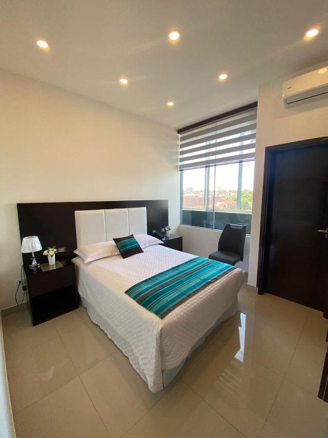 Hotel Innova Тариха Екстериор снимка